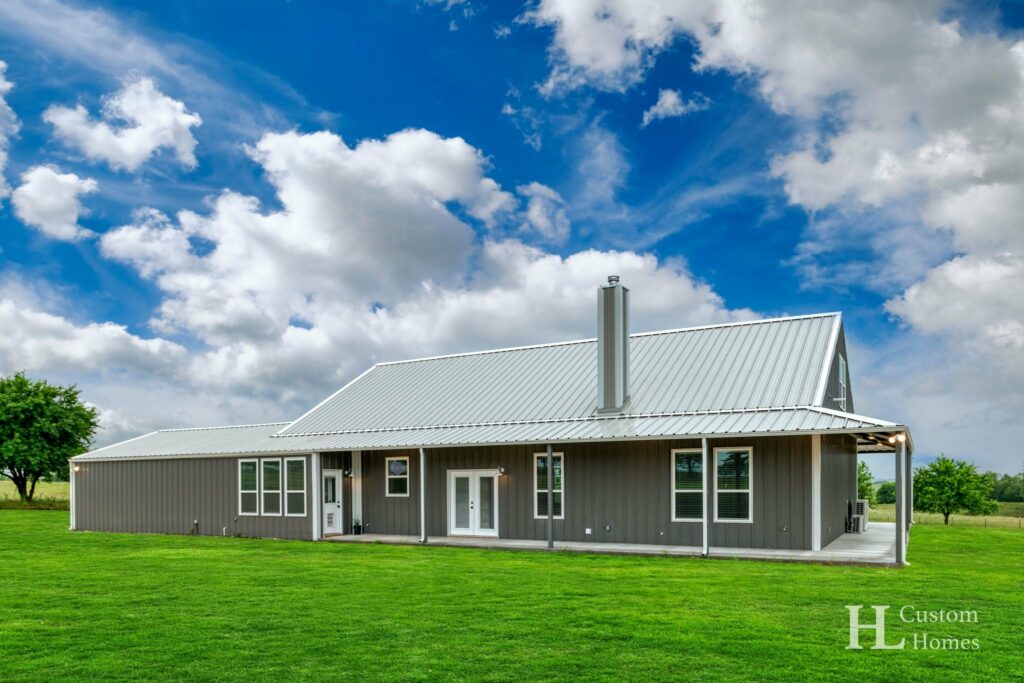 barndominium in wyoming exterior